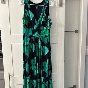Tommy Hilfiger Navy and Emerald Leaf Maxi Dress